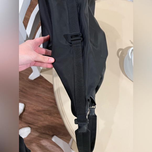 Lululemon Bag - Picture 10 of 11